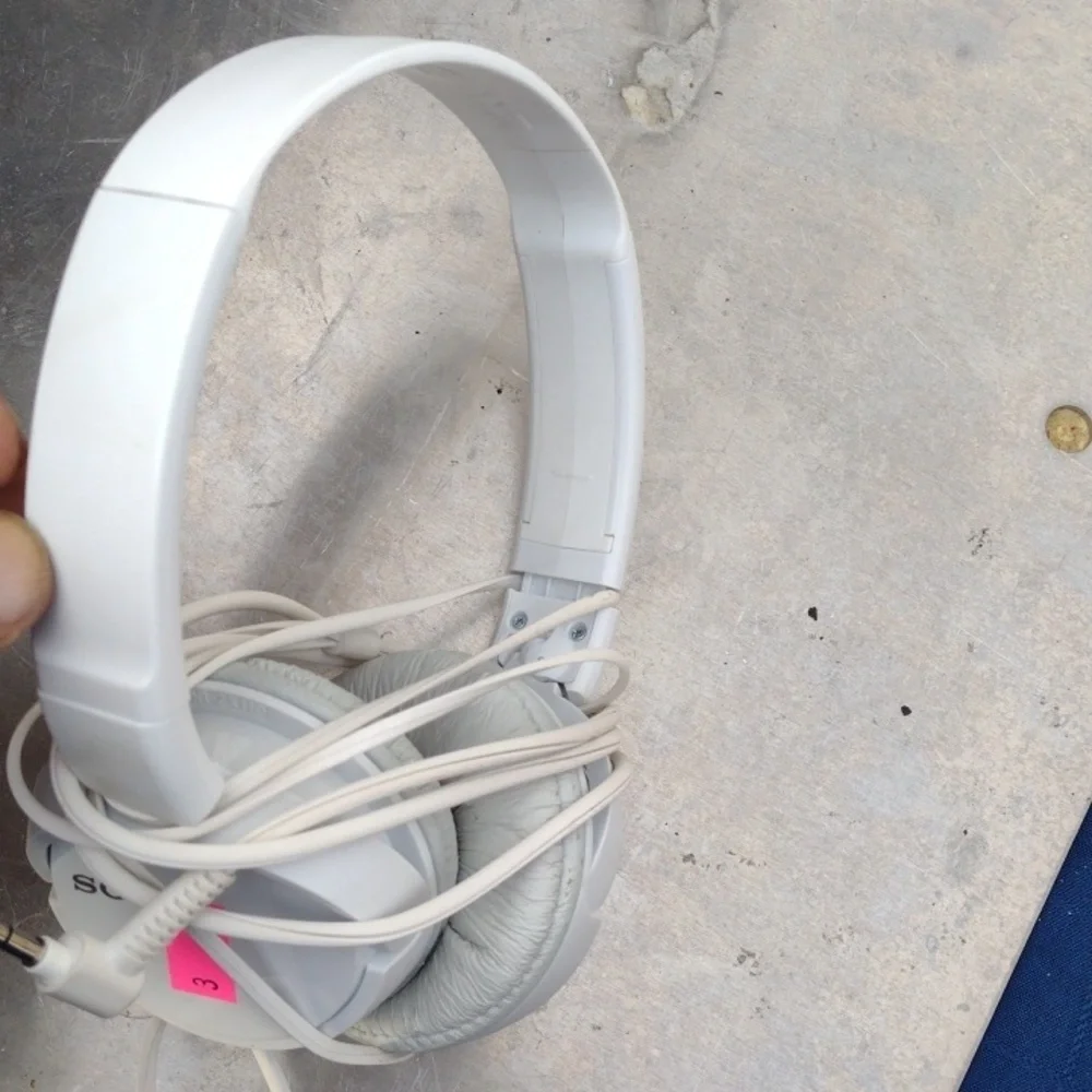 Sony White Over-Ear Headphones